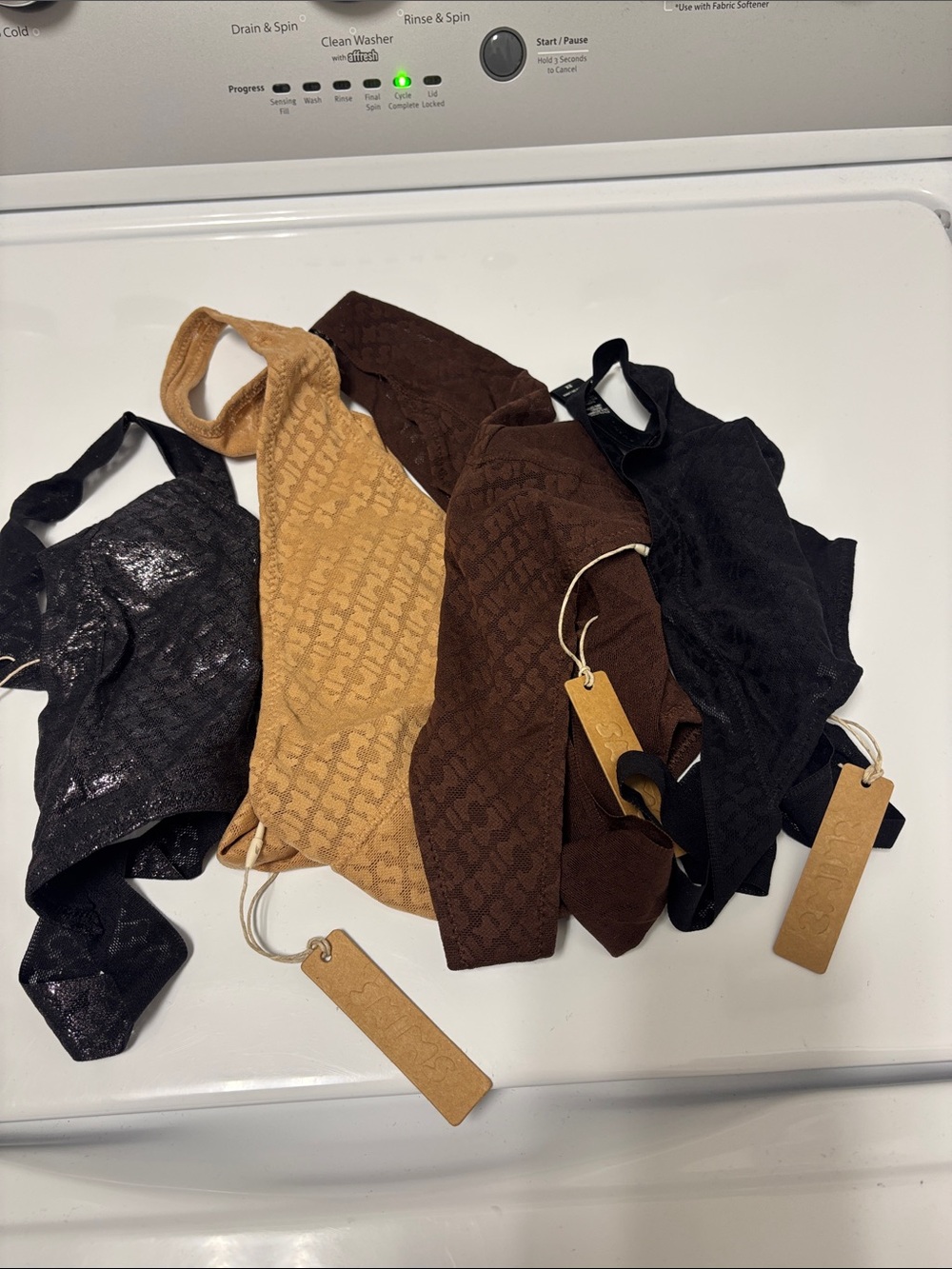 Skims Thong Bundle